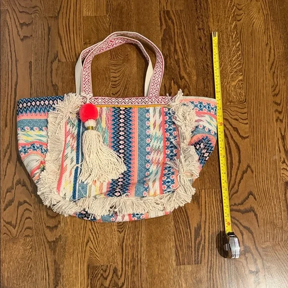 Colorful Fringe Tote Bag/ zipper pouch bundle - Picture 7 of 13